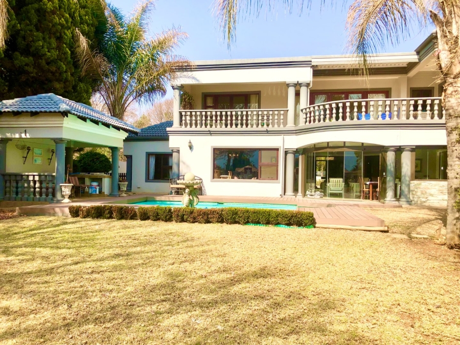 5 Bedroom Property for Sale in WestLake Country Safari Estate North West